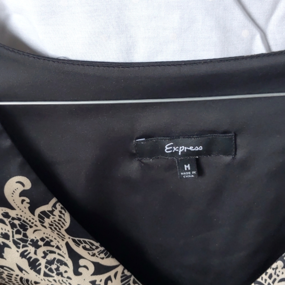 Express Black & Gold Tie Blouse - Picture 2 of 5